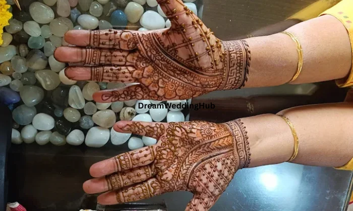 Madhuri Mehendi Chembur